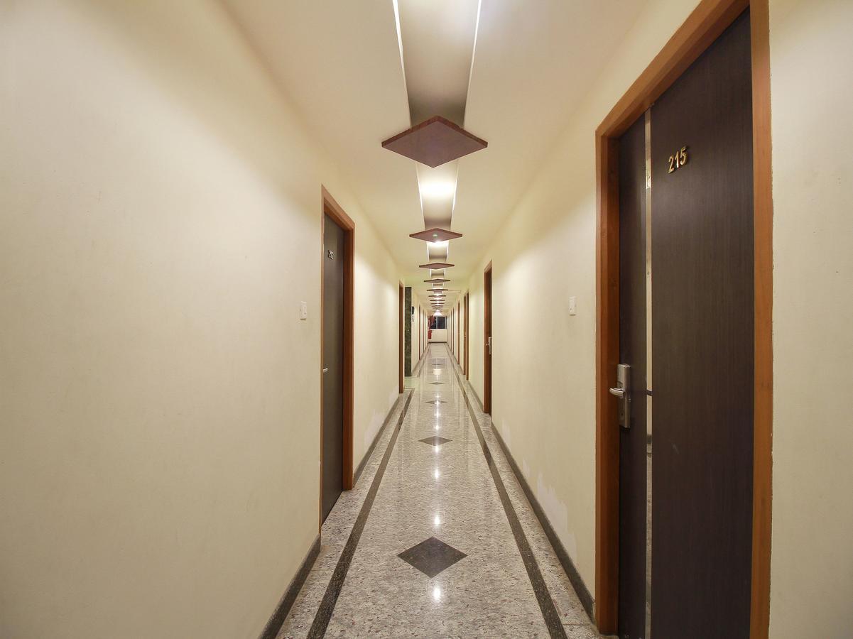 Oyo 11489 Pkn Classic Regency Madurai Esterno foto